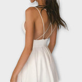 Ailana - Vestido Feminino com Decote V Profundo