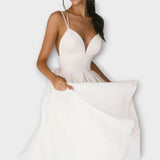 Ailana - Vestido Feminino com Decote V Profundo