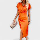 Agatha - Vestido Mini Feminino em Formato Curto