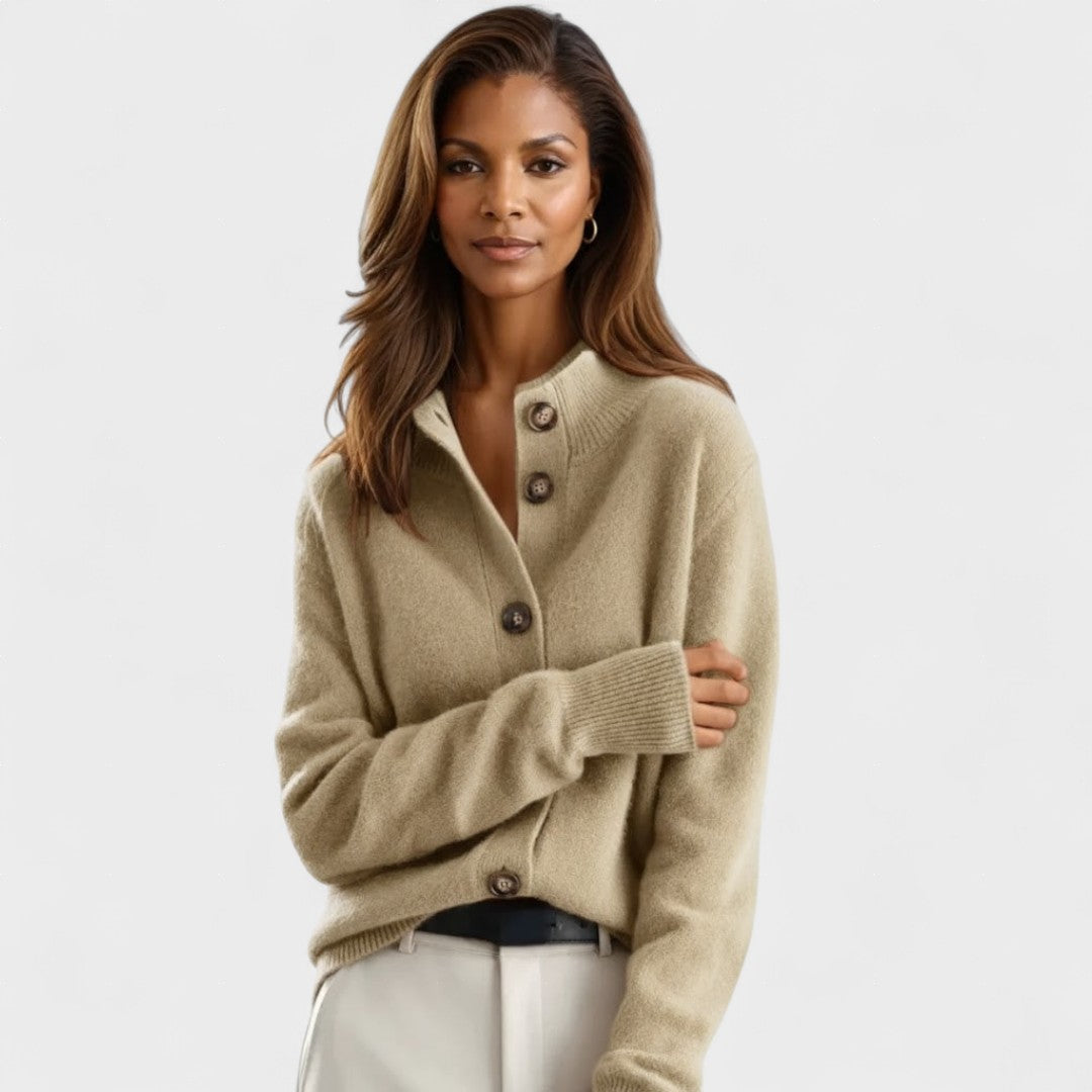 Amelia | Cardigan com Botões